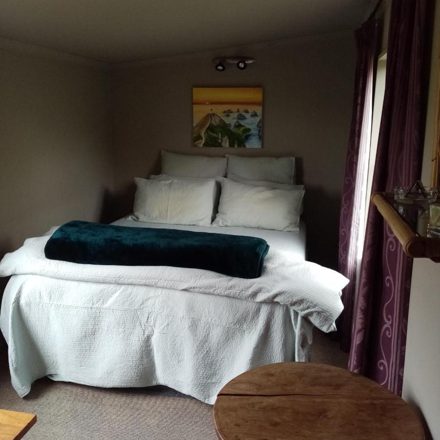 Tahakopa Lodge - Cabin ภายนอก รูปภาพ